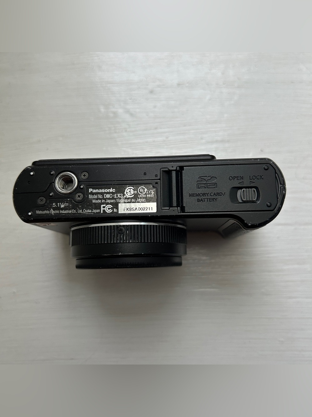 Panasonic LUMIX DMC-LX3 Compact Digital Camera - Black - Picture 10 of 10